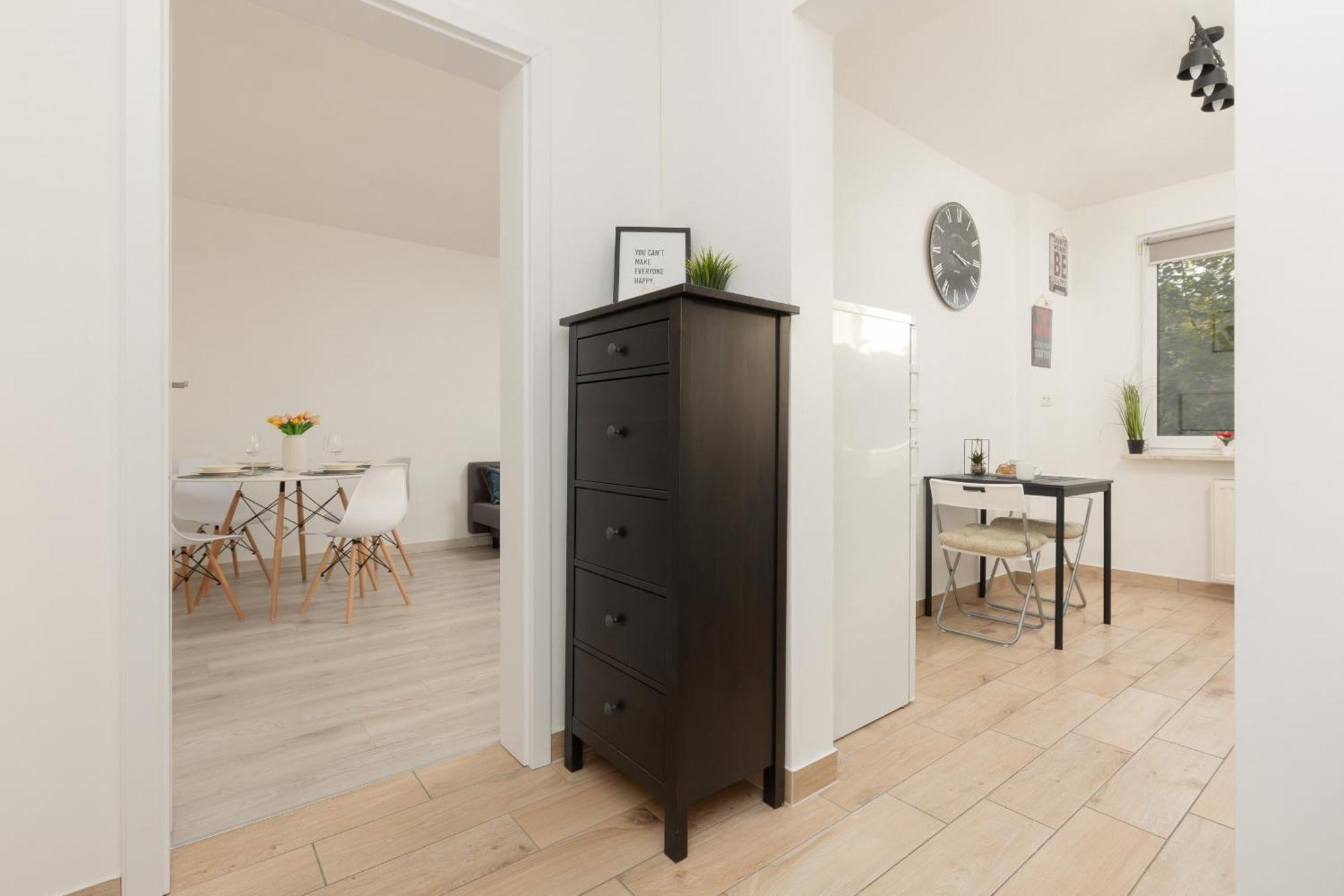 Kopcinskiego Bright & Spacious Apartment Warsaw Ursynow By Noclegi Renters Kültér fotó